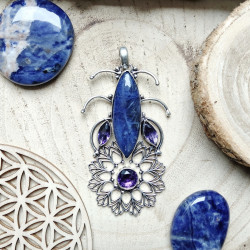 Grand pendentif bohème chic...