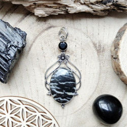 Pendentif fleur bohème chic...